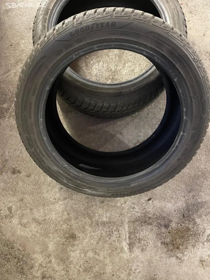 Goodyear Ultragrip Performance 245/45 R18 100V 2ks - 2