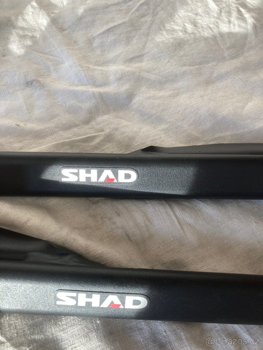 Držáky kufru Shad - 2