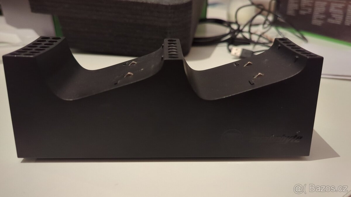 Xbox nabíječka - 2