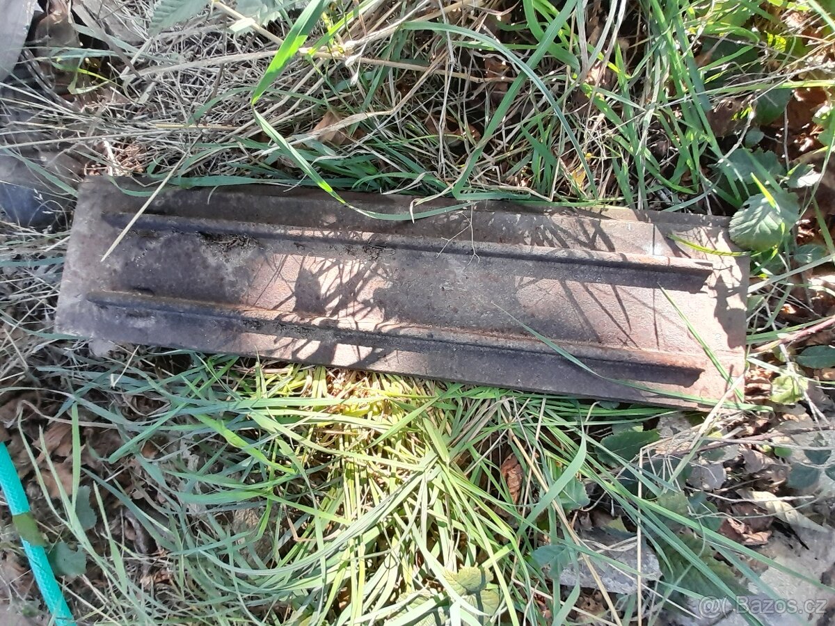 Prodám litinové desky na kamna. - 2