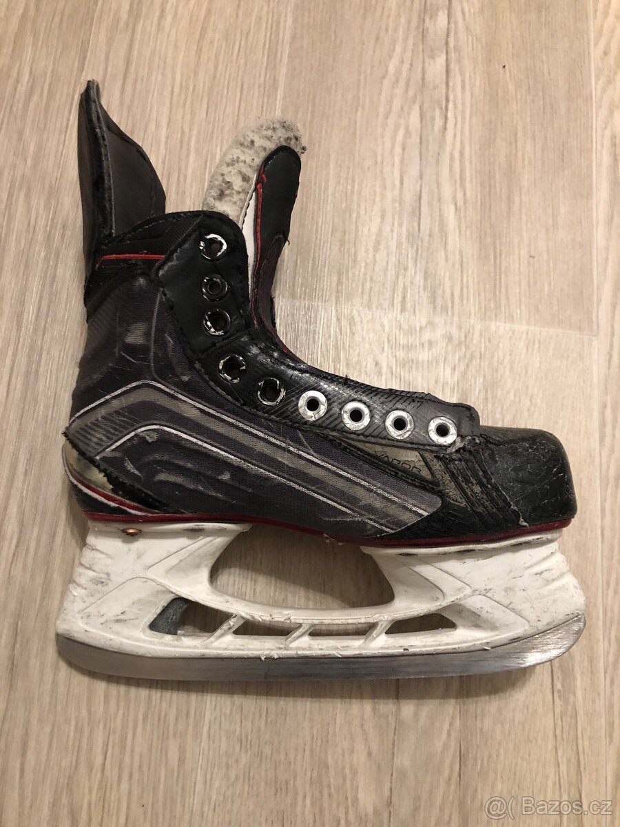 Prodám brusle a helmu - 2