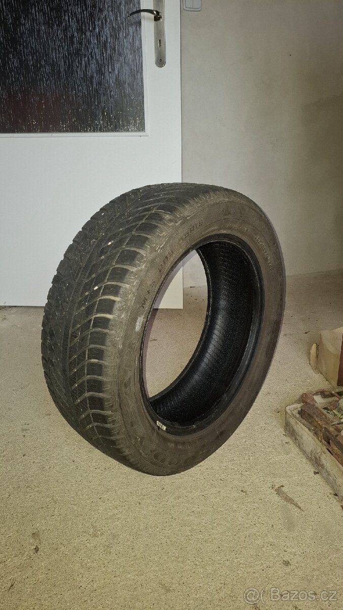 Pneu Goodyear Vector 4 seasons celoroční 205/55 R16 - 2