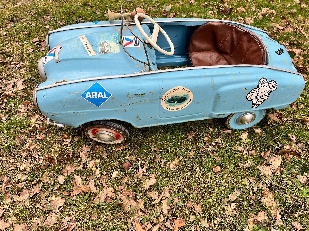 Šlapací moskvič - šlapací auto - 1. generace - retro - 2