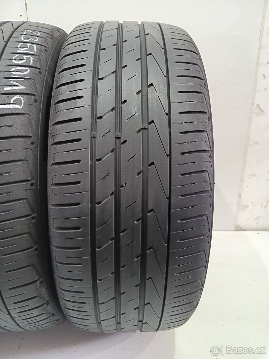 Letní pneu 235/50/19 Hankook - 2