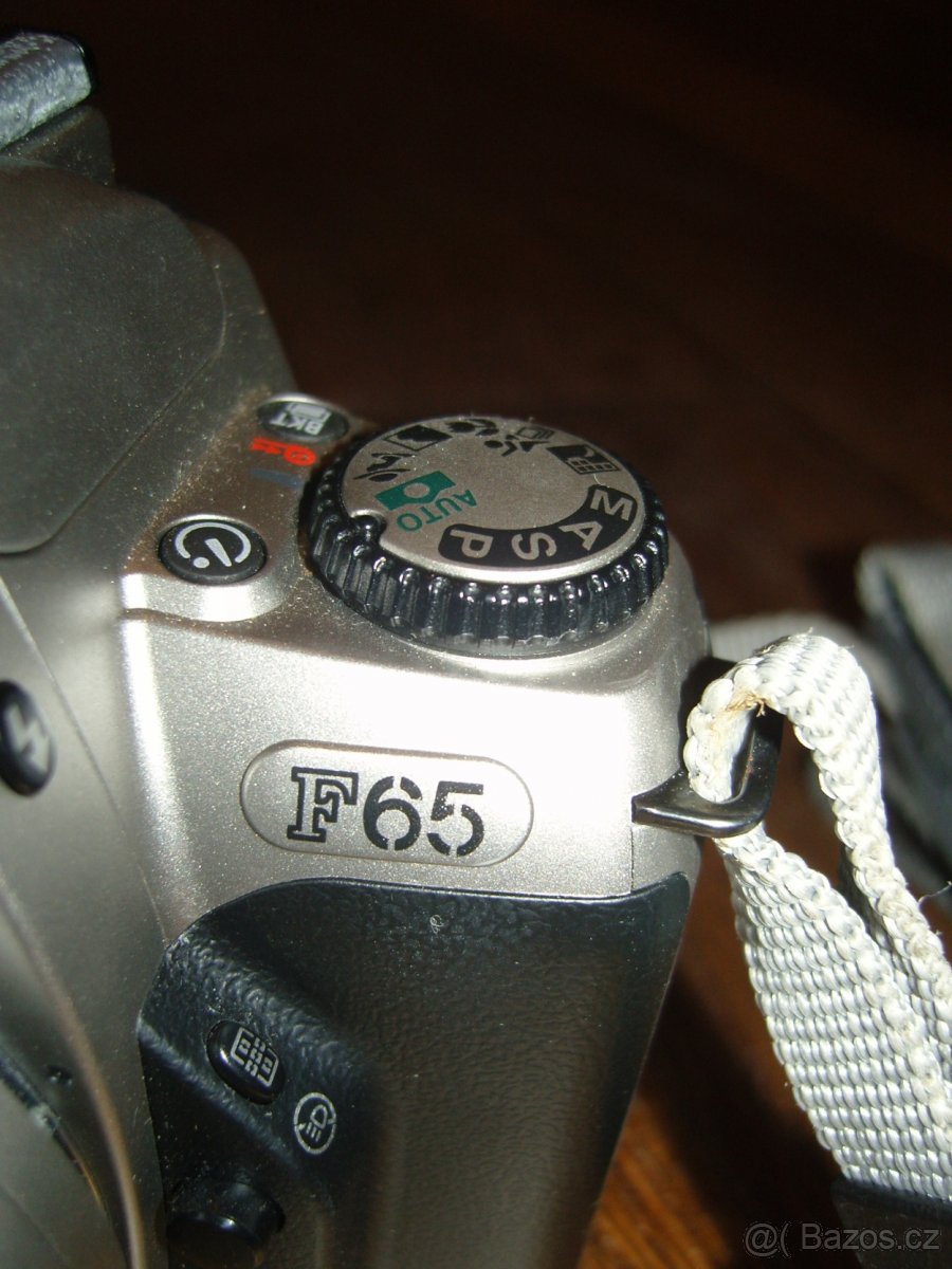 fotoaparát Nikon F65 - 2