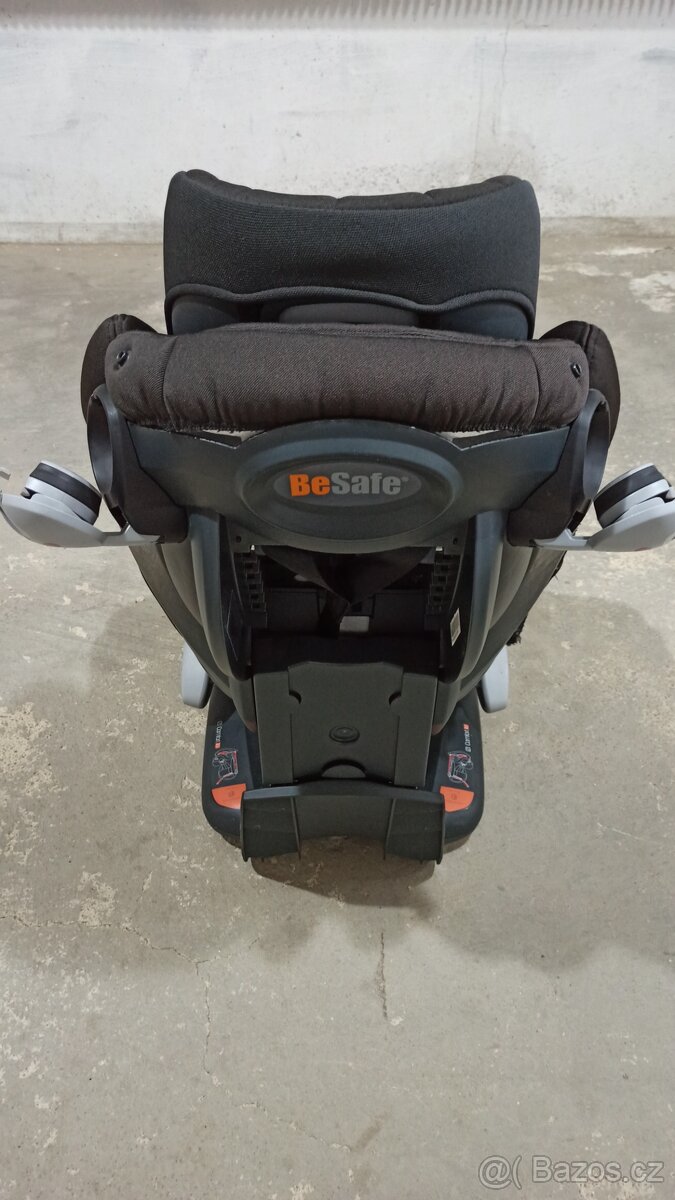 Autosedačka Besafe. - 2