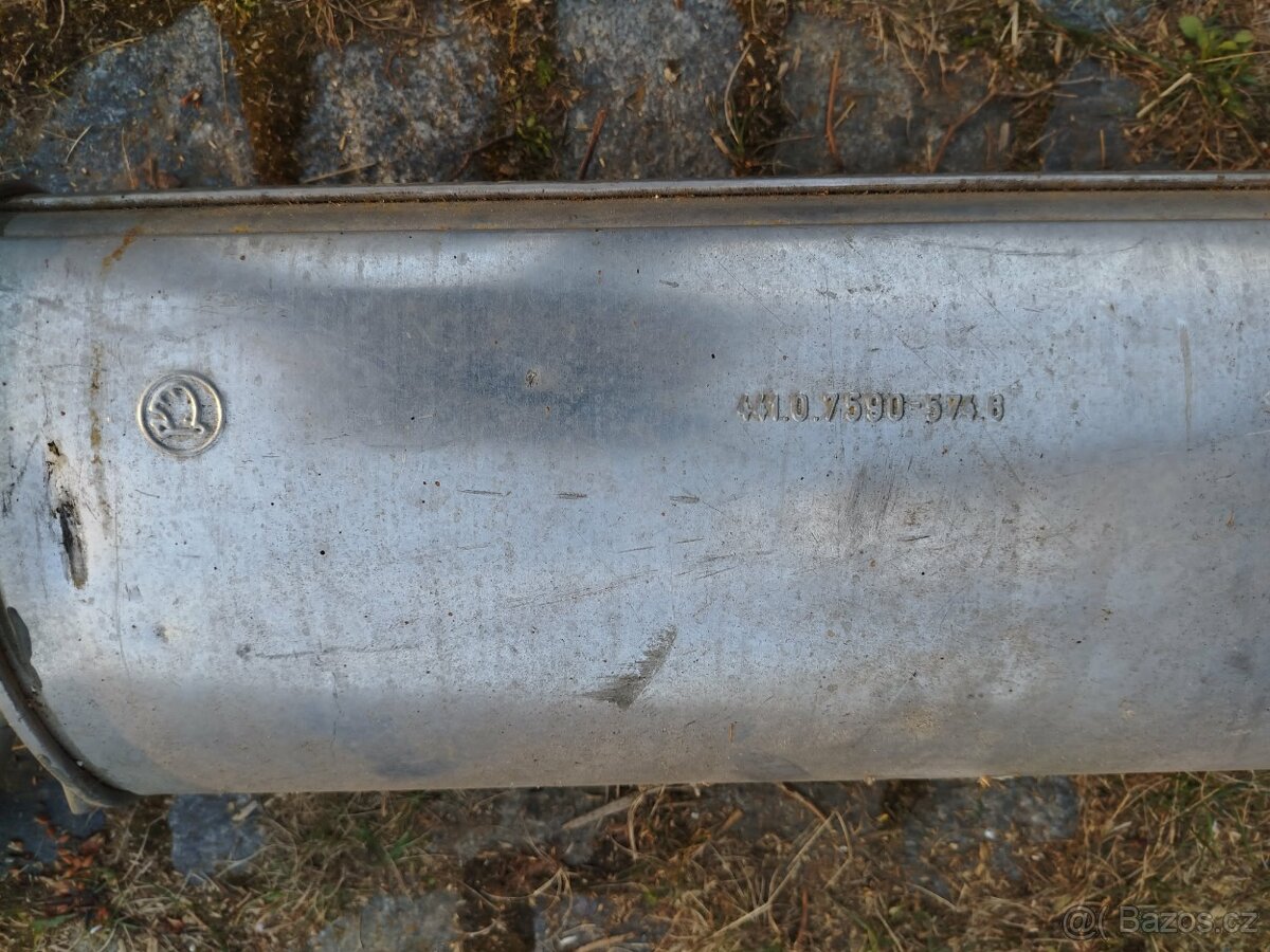 Výfuk škoda Favorit - 2