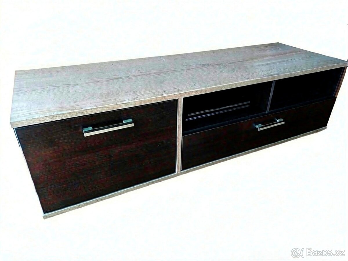 Nábytek - obývací pokoj - 2