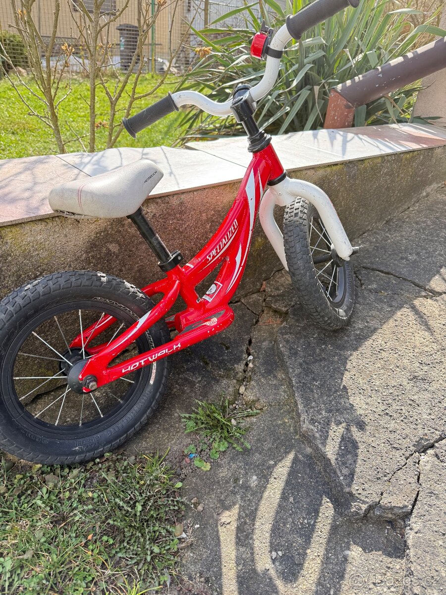 Odrážecí kolo Specialized - 2