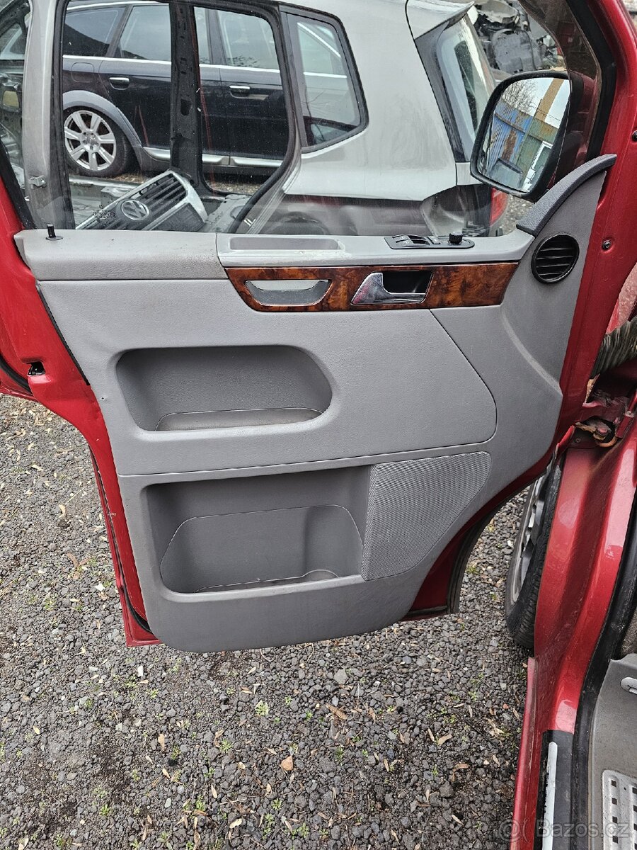 Přední tapce VW Multivan T5 T5.1 - 2