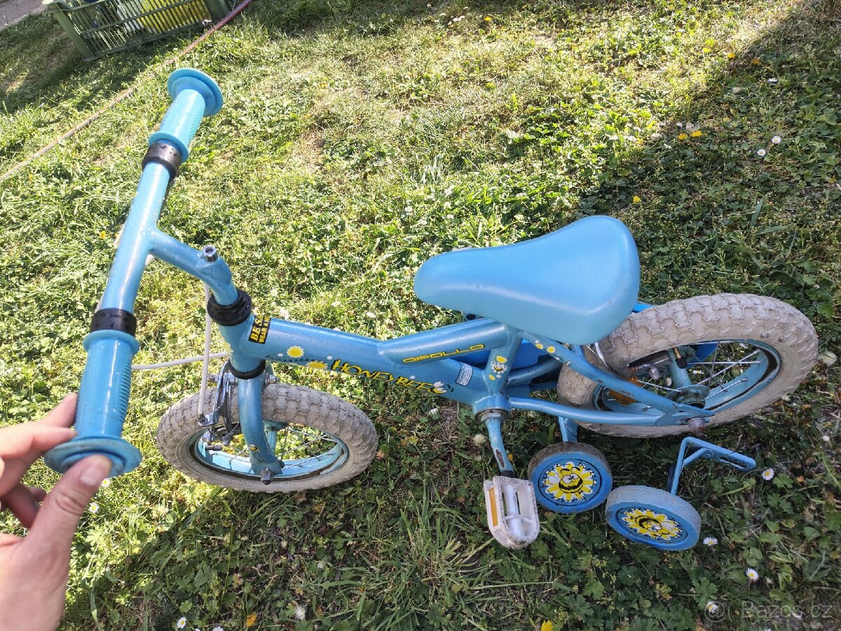 Kolo s kolečky - včelka - 2