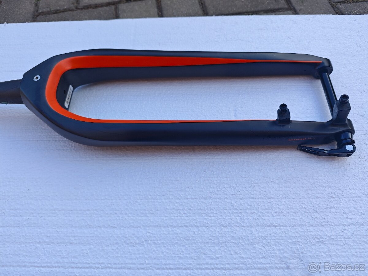 Karbonová vidlice Koga Beachracer 28 - 2