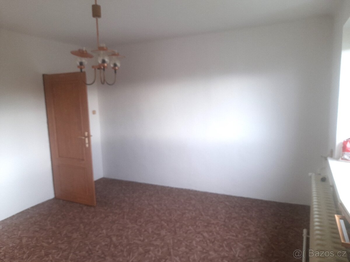 Pronájem bytu 3+1 v rodinném domě, Skalice u F-M - 2