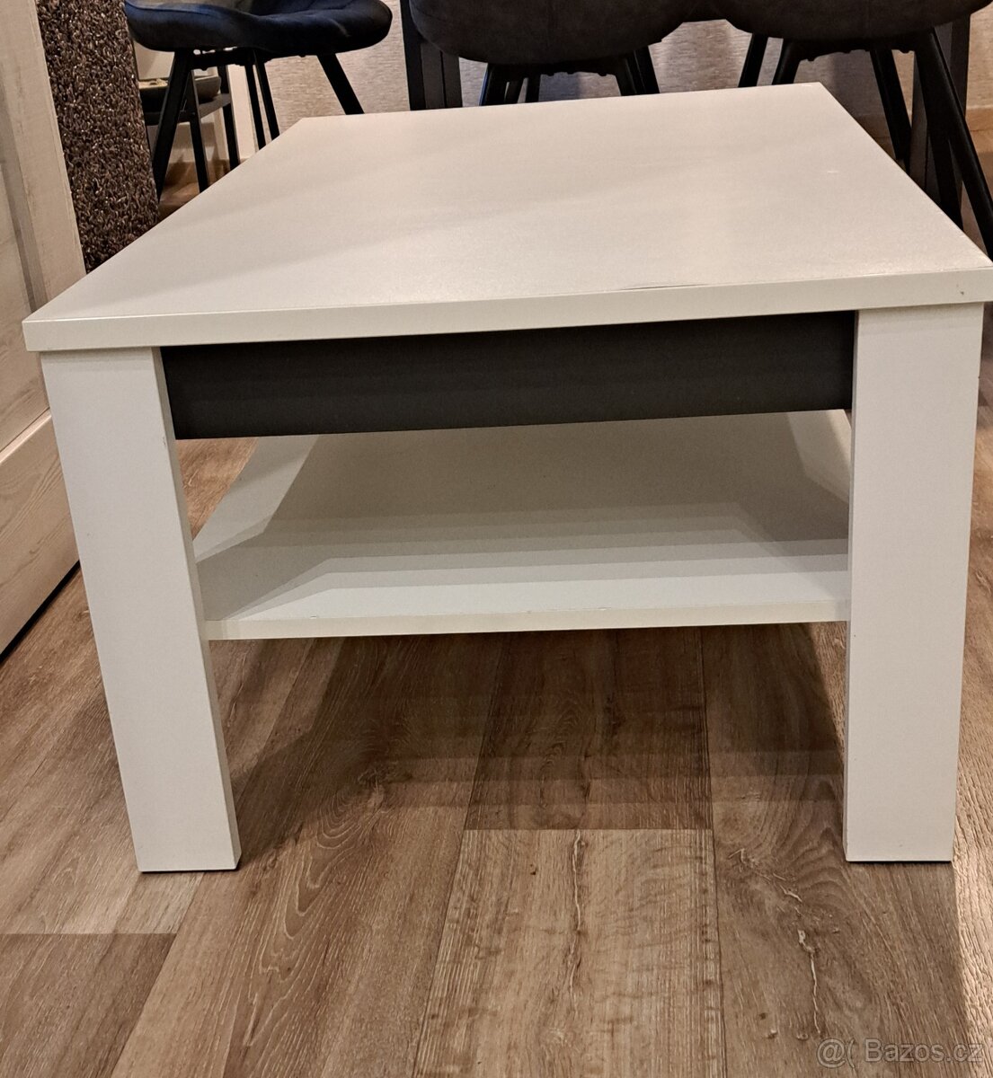 Konferenci stolek - 2