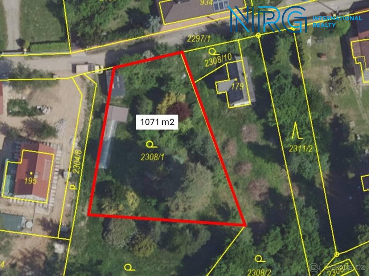 Prodej Rodinného domu 219 m2, Hrusice - 2