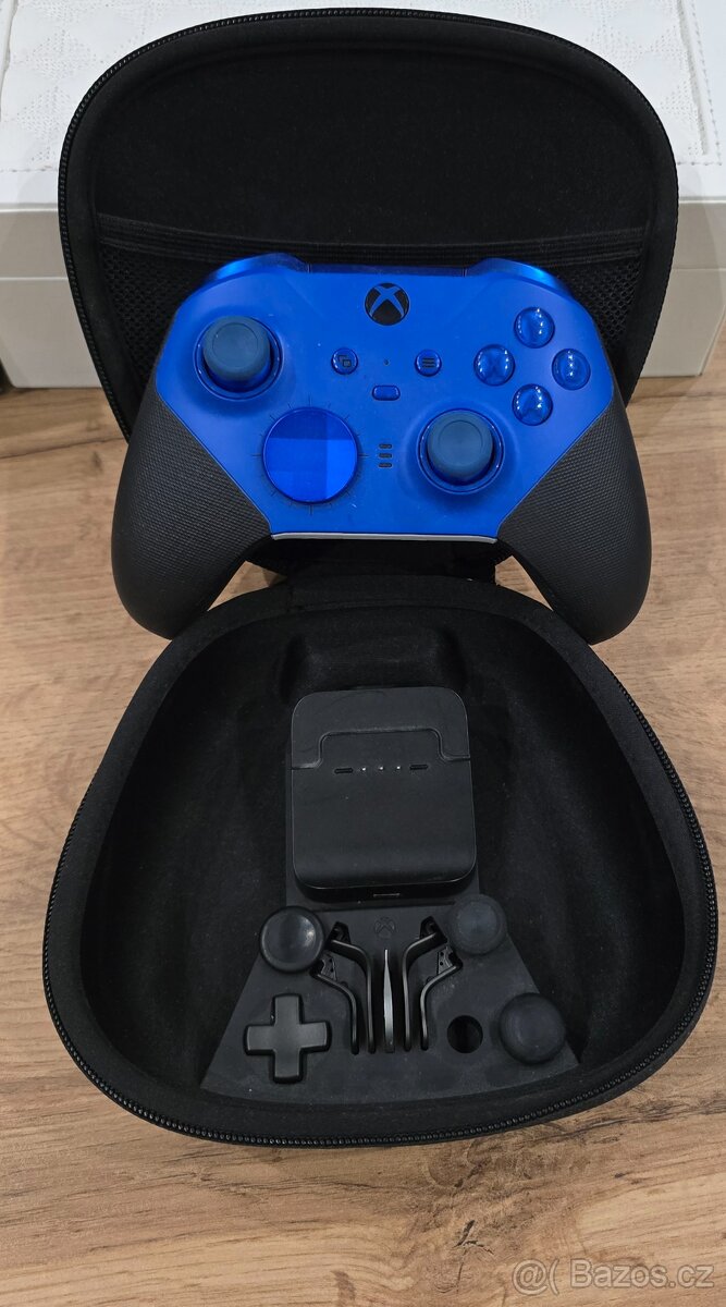 Herní ovladač Microsoft bezdrátový XBOX Elite Series 2 Core - 2