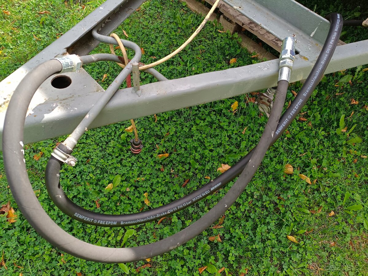 Vlek za traktor 5t s SPZ a TP - 2