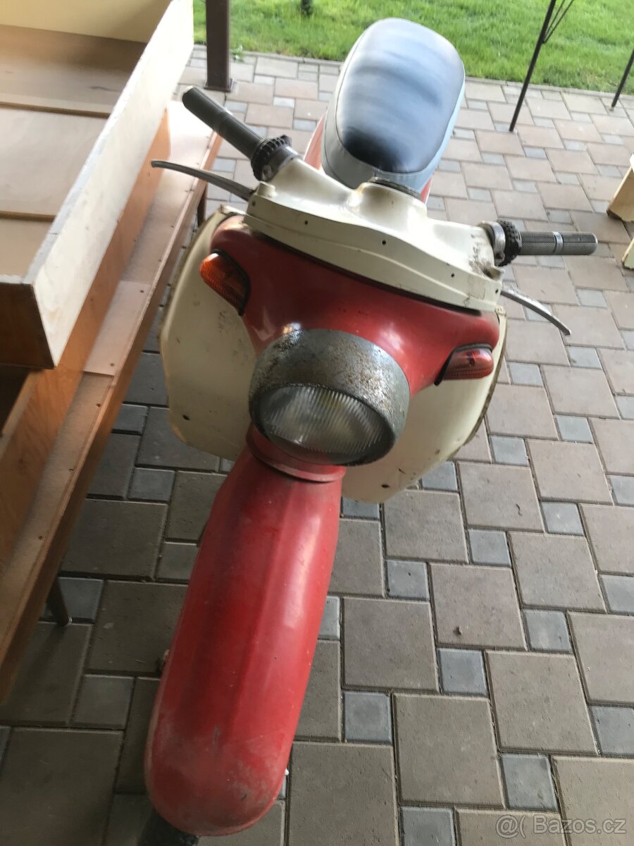 Skutr Tatran Manet S100 - 2