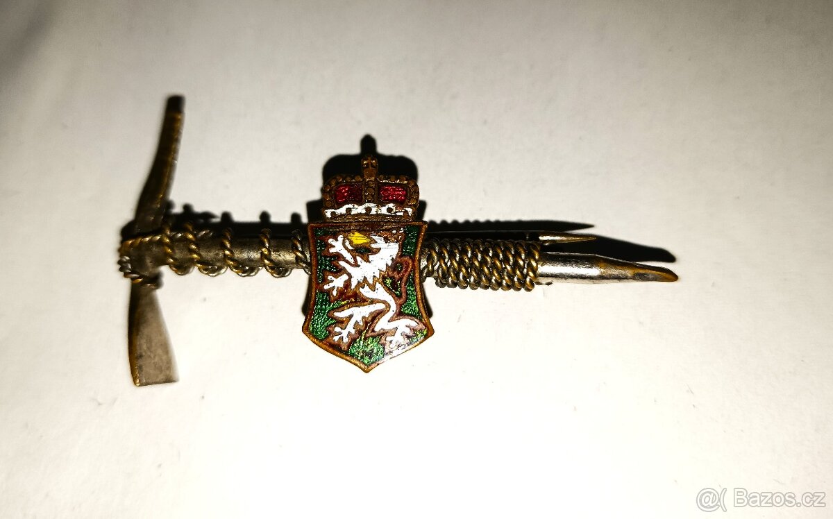 R.U. starý, horolezecký odznak, turistika, heraldika RARITA. - 2