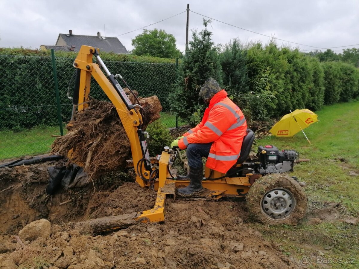 Prodám kráčející bagřík - 2