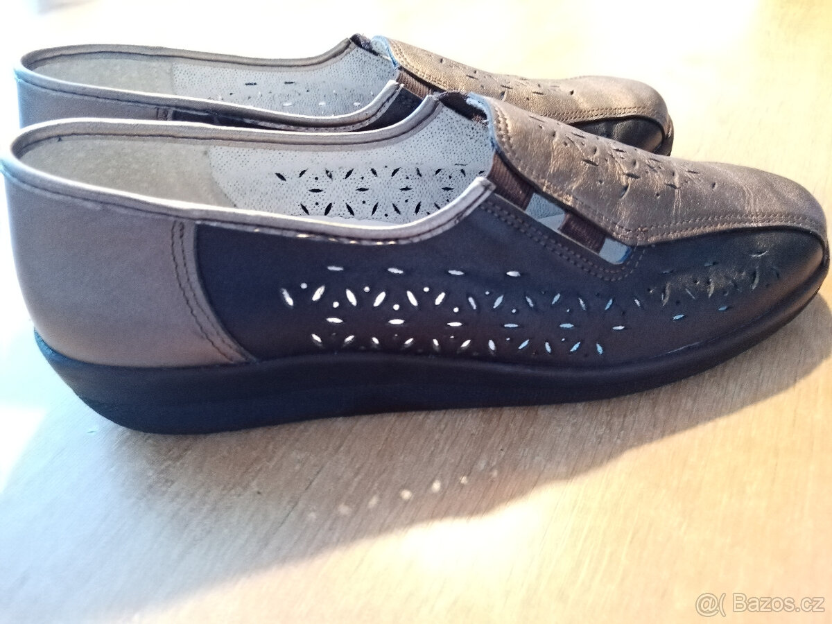 Dámské kožené mokasíny č.42 - 2