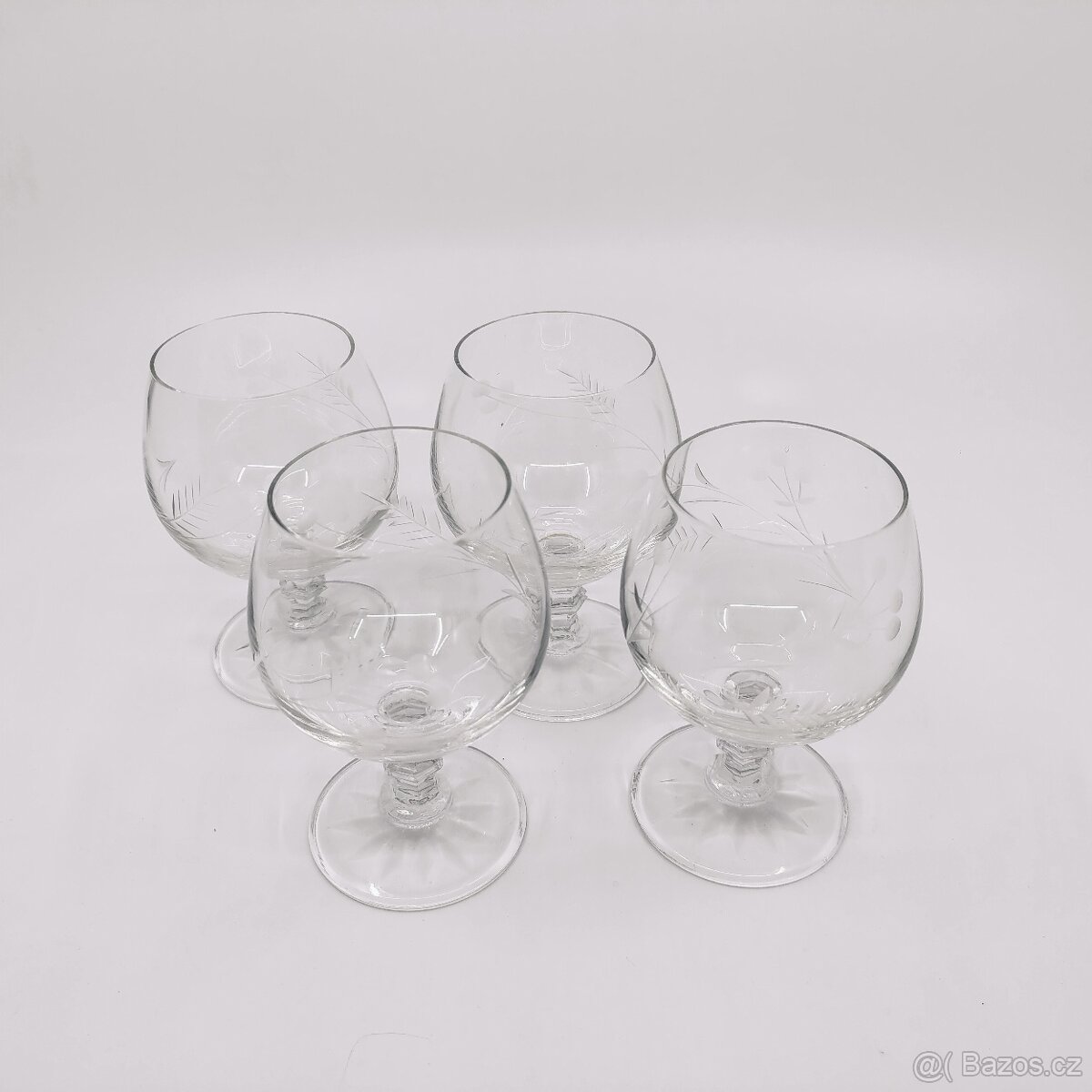 Skleničky s rytým dekorem sada 4 ks - 2