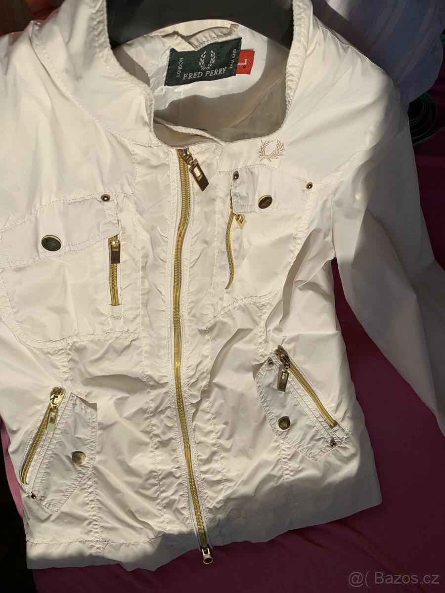 Krasna bila šusťáková bundička Fred Perry - 2