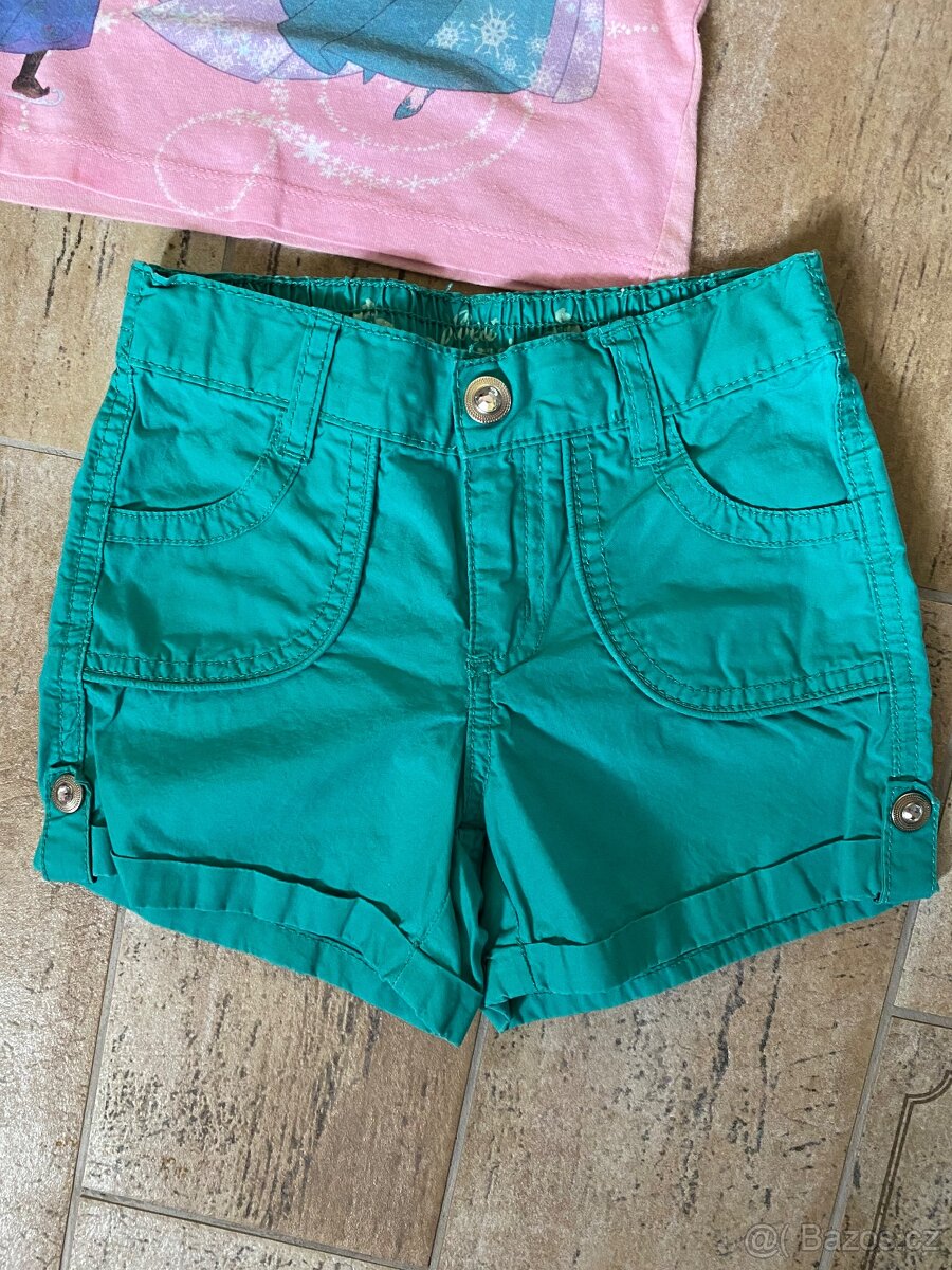 Kraťasy, tílko v. 104-110 - 2