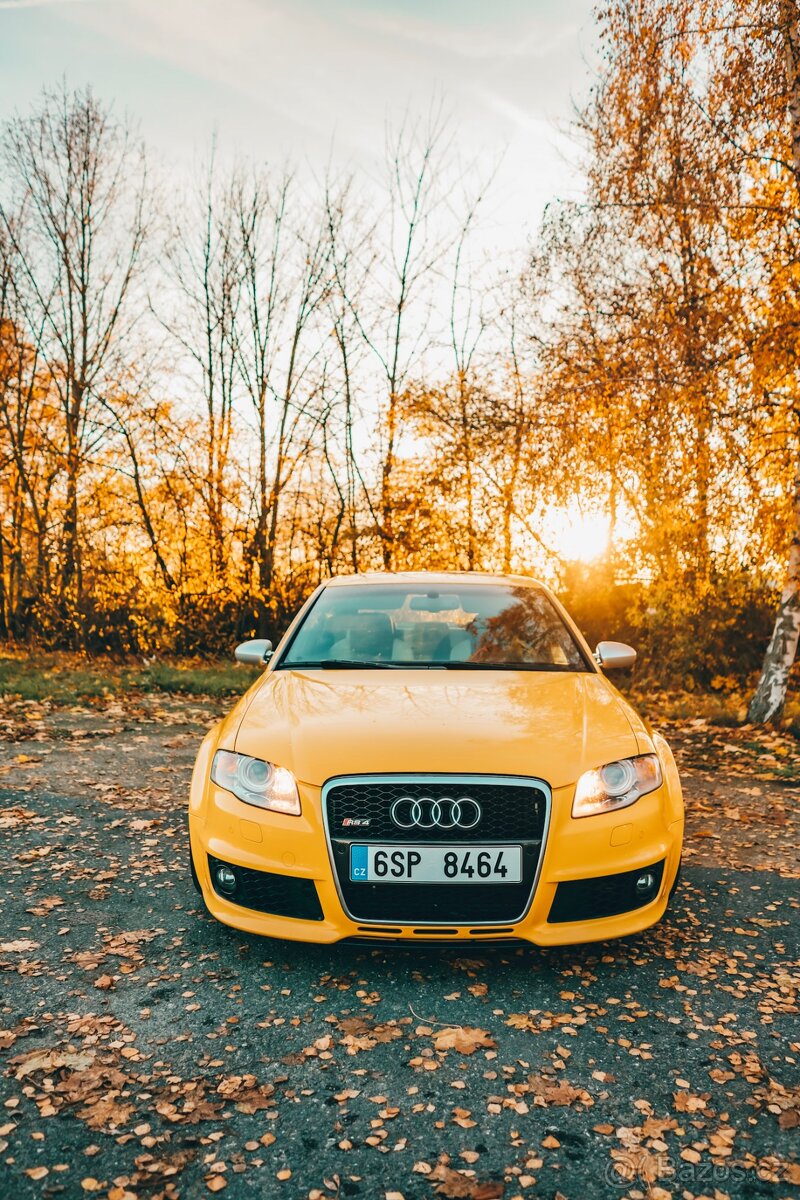 Audi RS4 B7 - 2