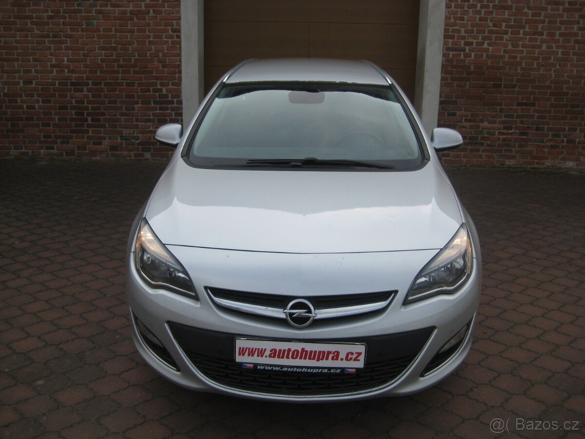 OPEL ASTRA 1.6 CDTi 81KW ČR SERVISKA - 2