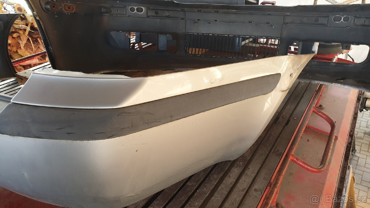 Zadní nárazník Octavia 1 combi - 2