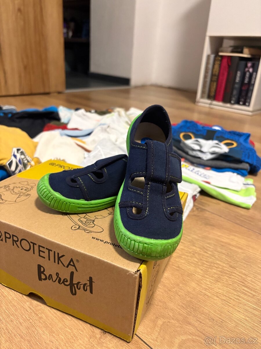 Chlapecké oblečení 104vel. - 2