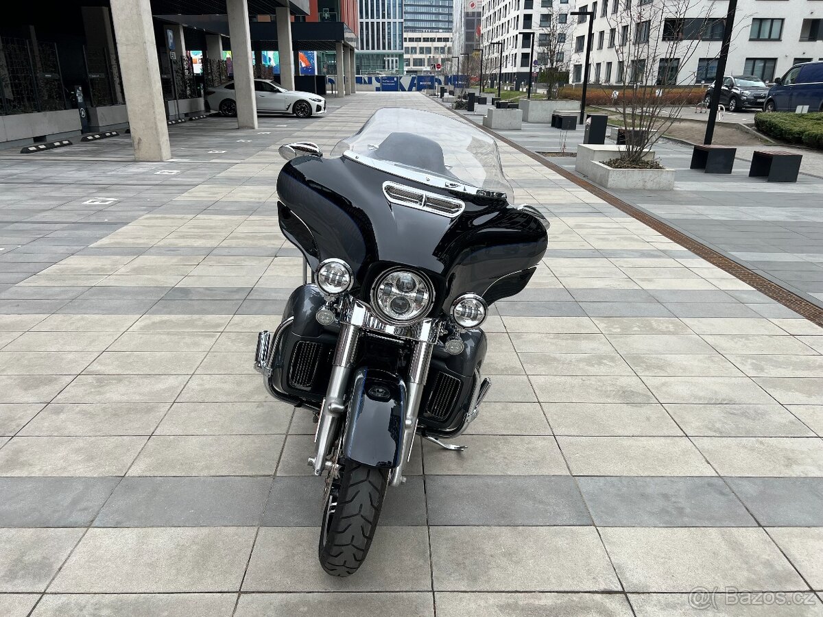 Harley-Davidson Touring Electra Glide Ultra Limited - 2