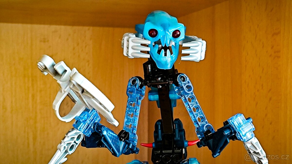Bionicle modrý strážce - 2