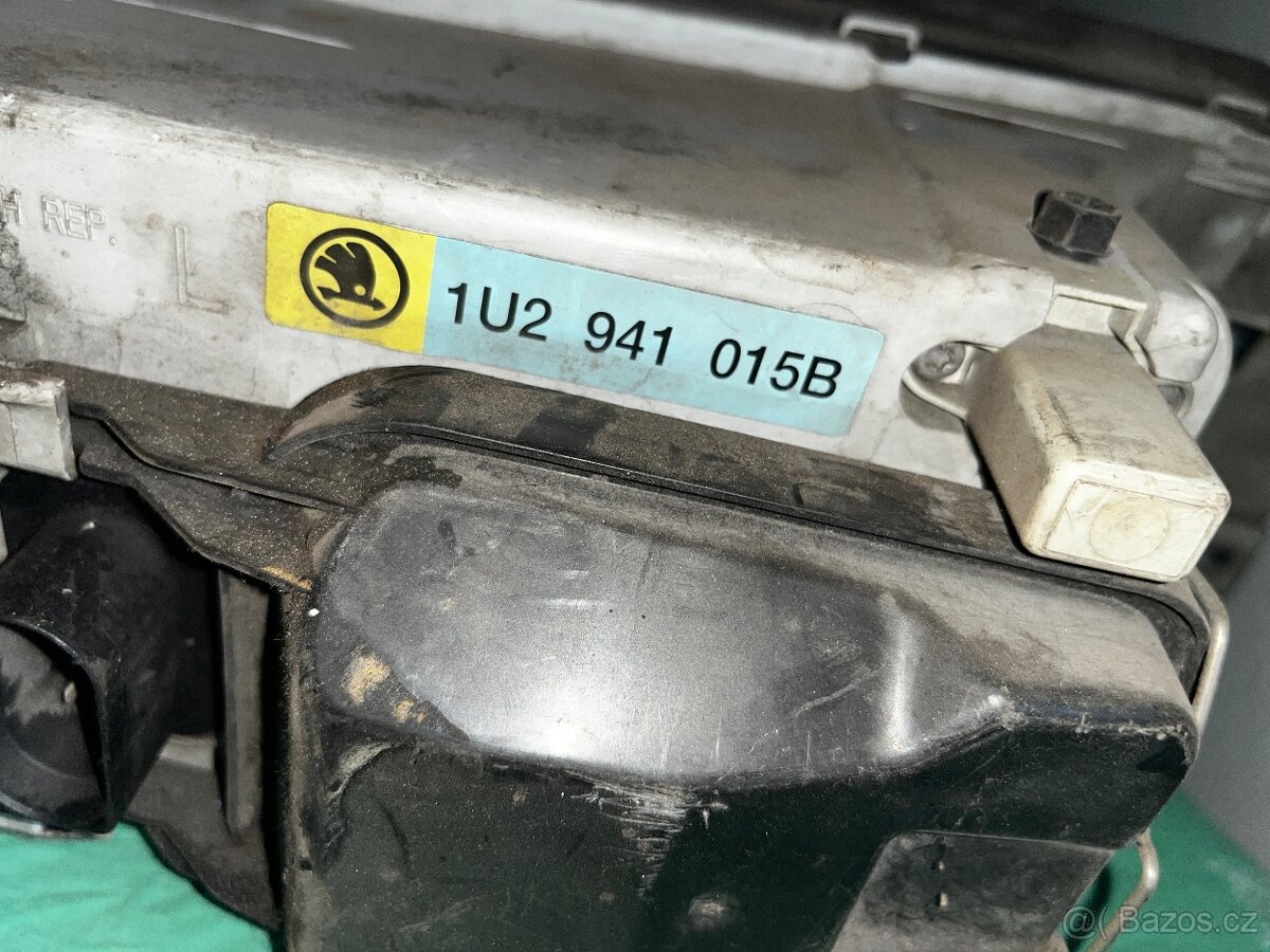 Octavia 1 L světlo - 2