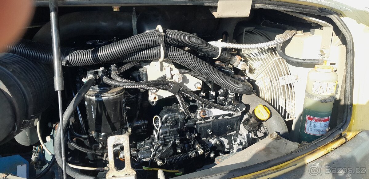 Pásový bagr Yanmar Vio 70 - 2