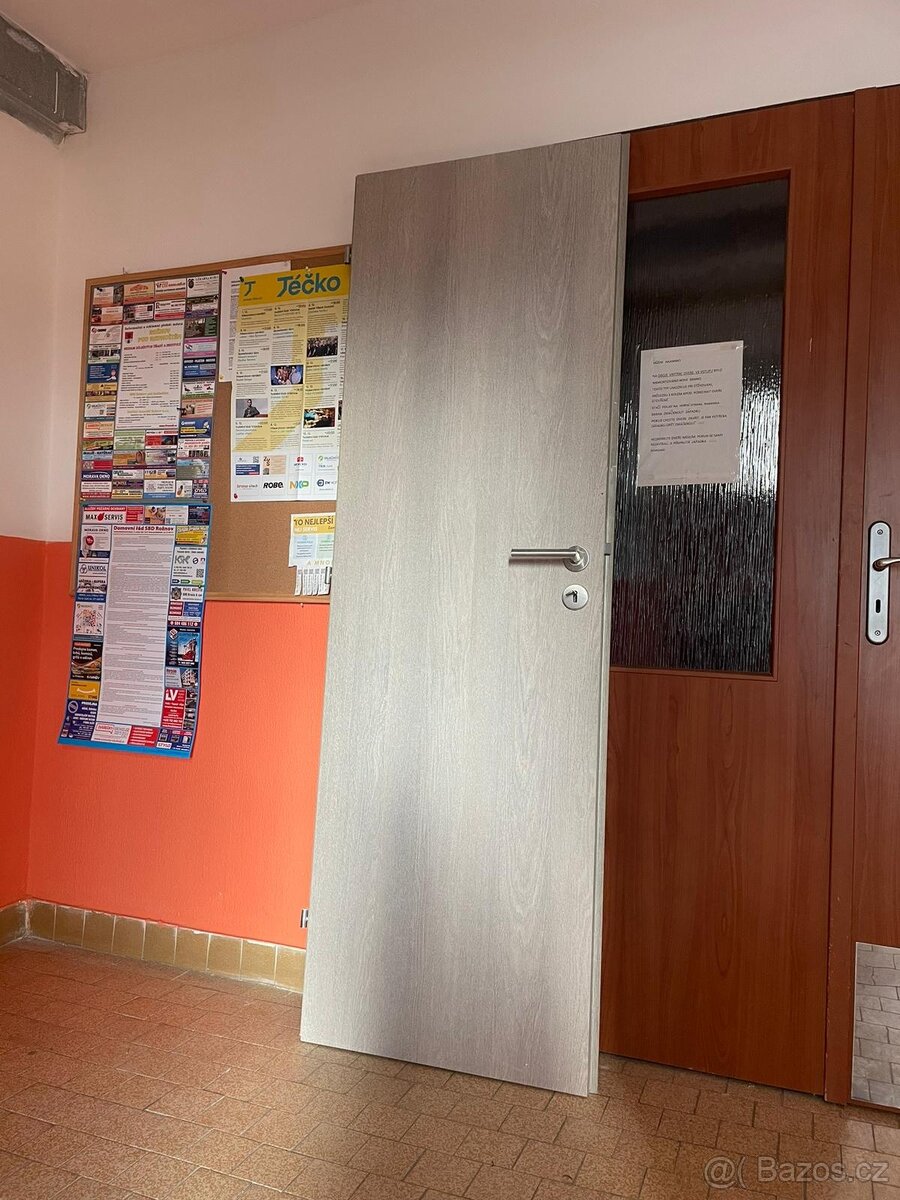 Interiérové dveře 60 P – použité - 2