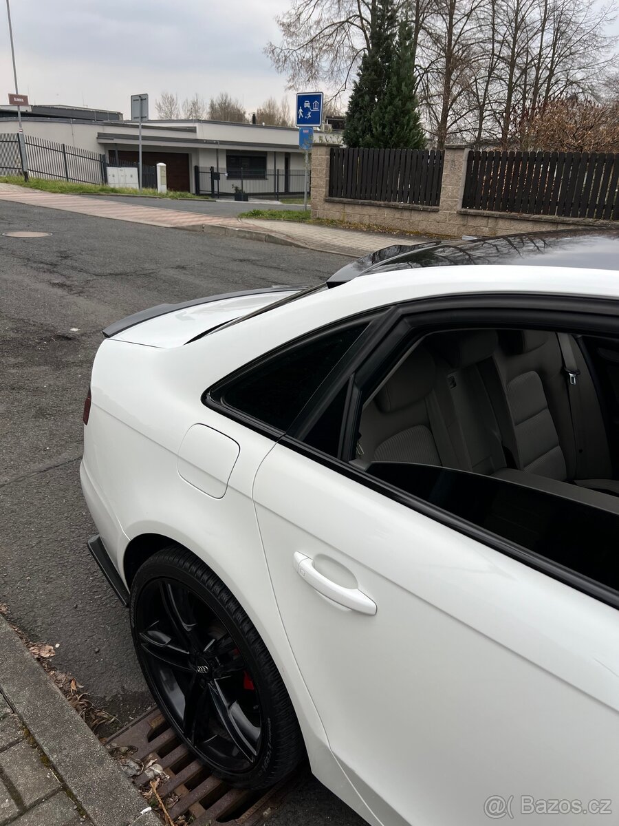 Audi a4 b8 2009 - 2