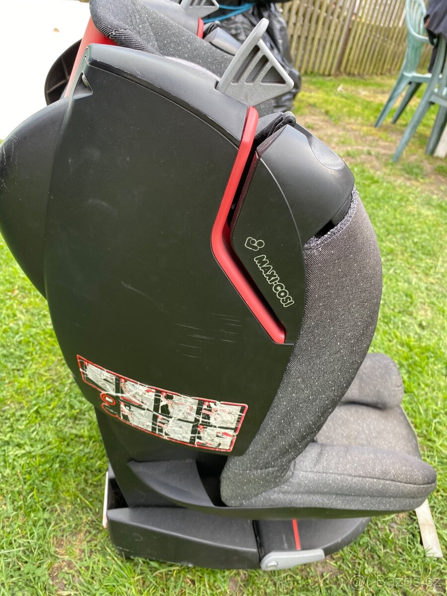 Autosedačka Maxi-Cosi - 2