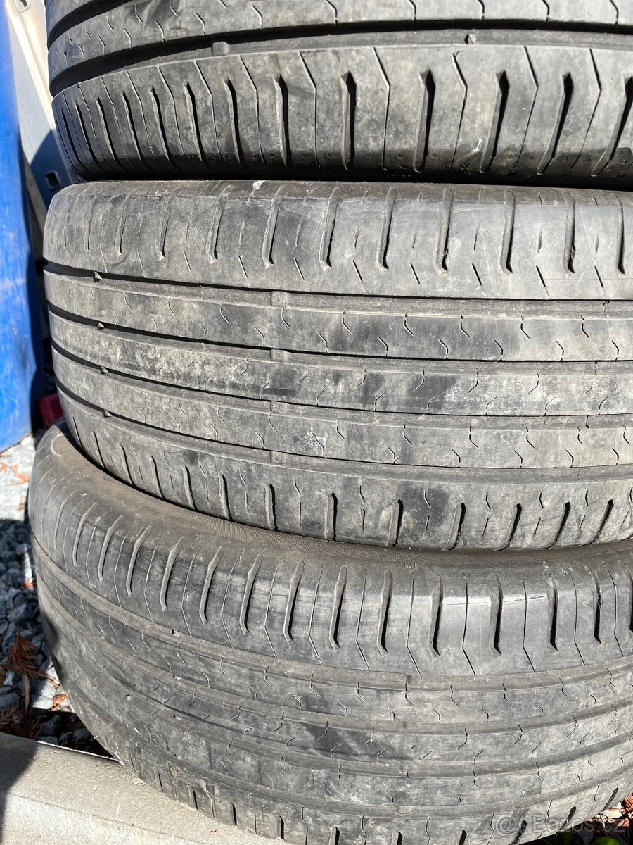 Letní pneumatiky 215/55R17 - 2