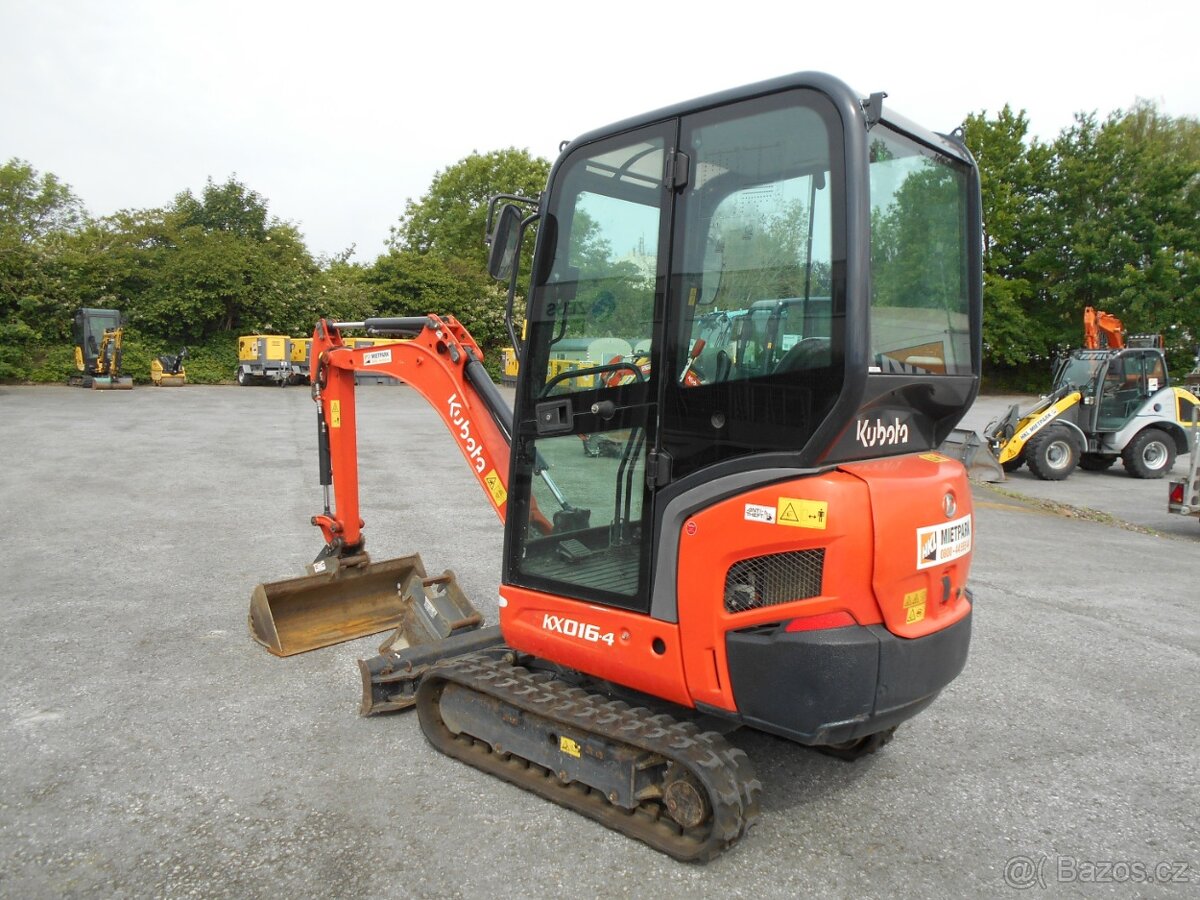 Minibagr Kubota KX16 - 2