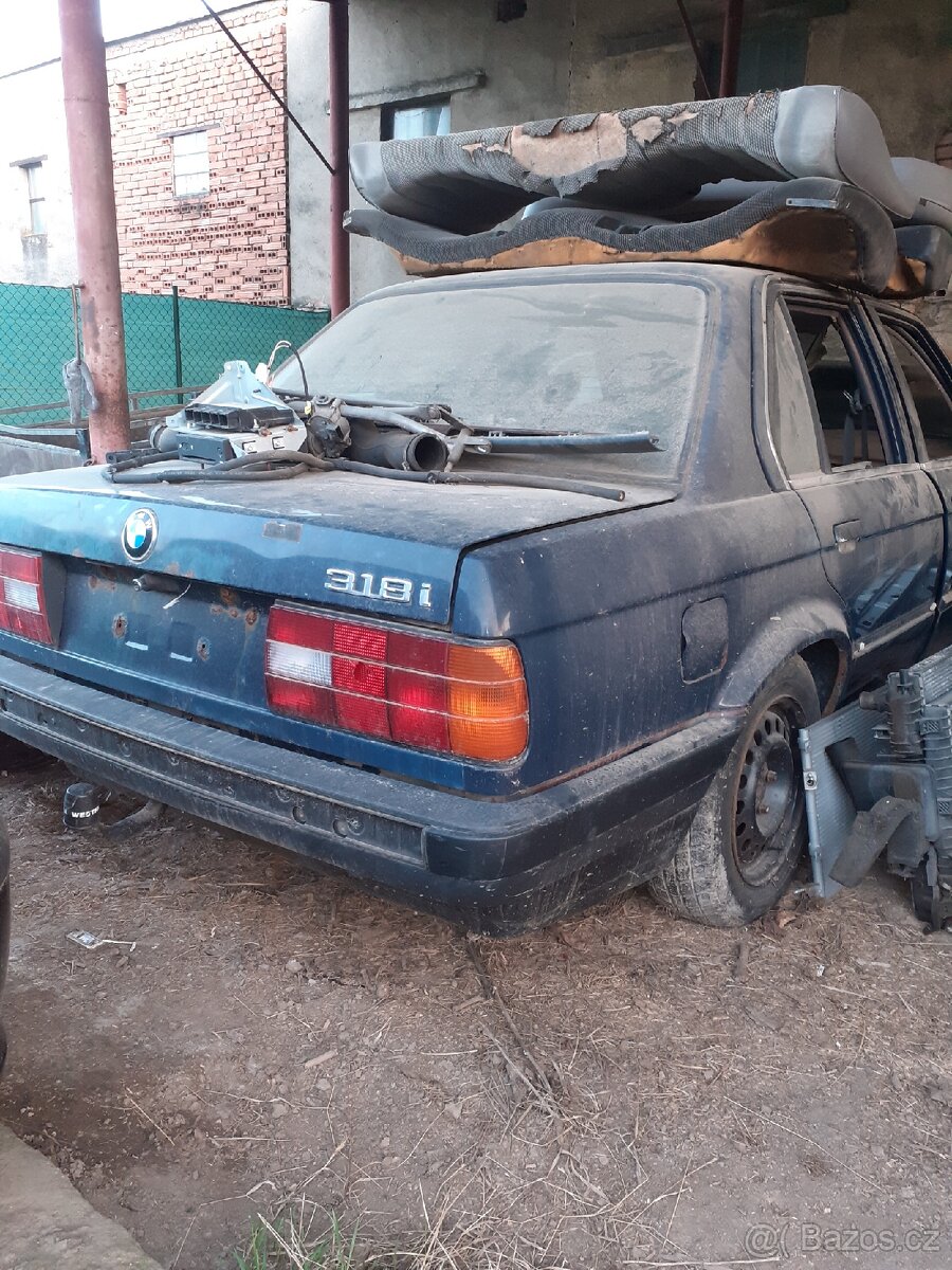 Bmw e30 - 2