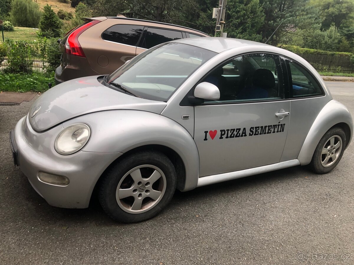 VW New Beatle - 2