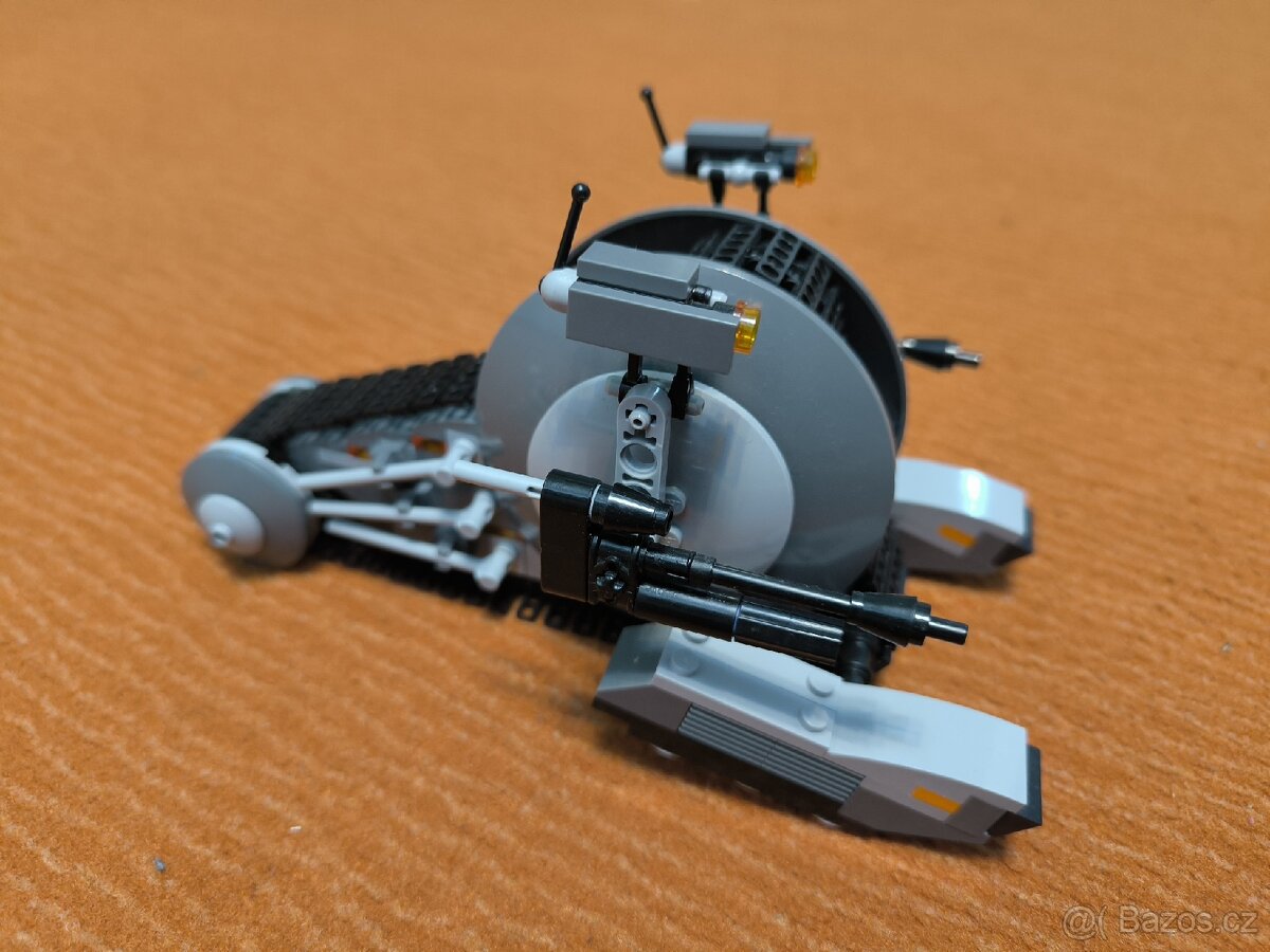 LEGO Star Wars 75015 Tankový droid Aliance - 2