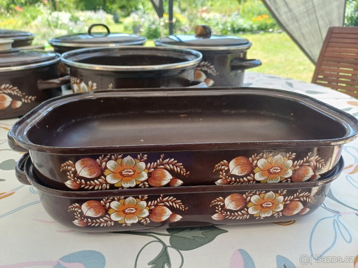 Retro smaltované hrnce - 2