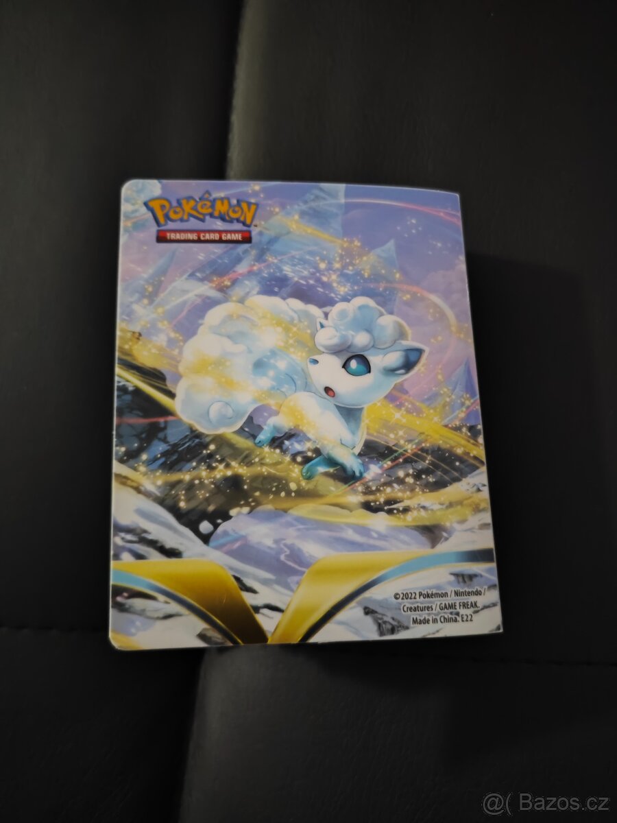 Malé album originál Pokémon karet 60ks - 2