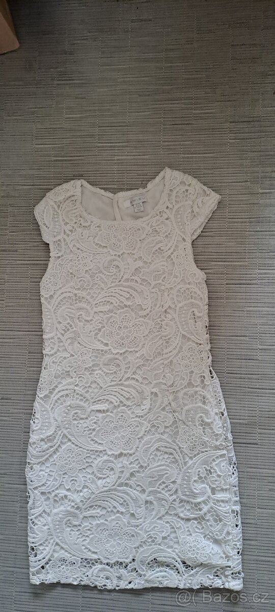 3x krajkové šaty, vel. S - 2
