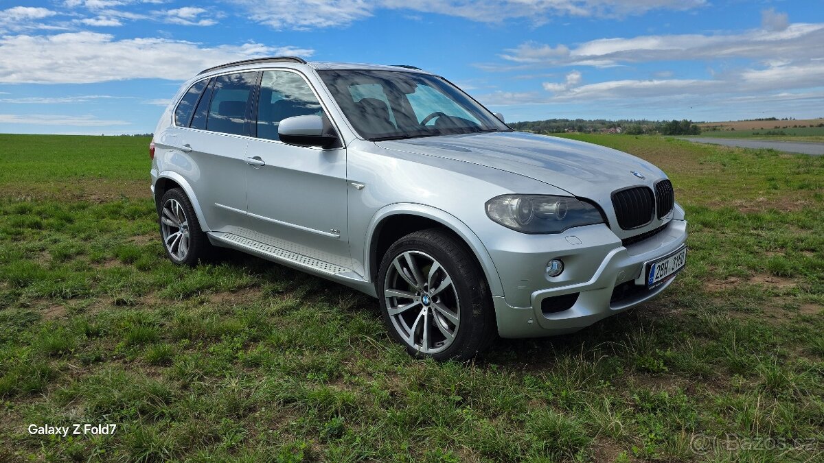 BMW X5 4.8i E70 - 2