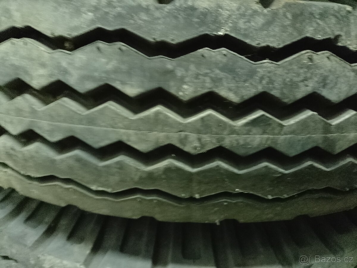 Kola 8,25-15,16 PR Nepoužité.Vlek,vlečka,maringotka - 2