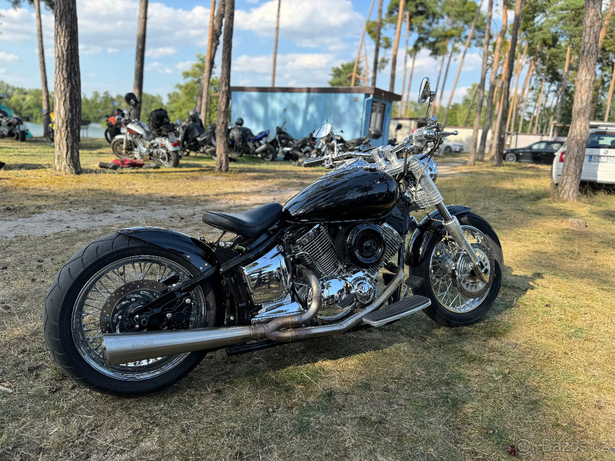 Yamaha XVS 1100 Dragstar - 2